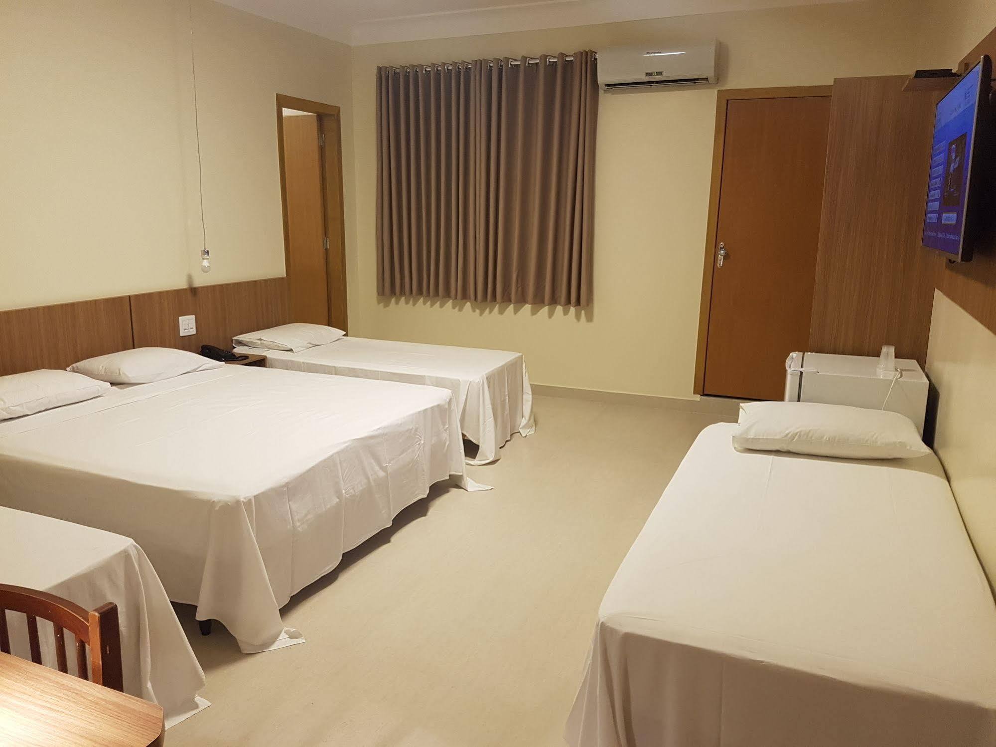 Oft Place Hotel Goiânia Kültér fotó